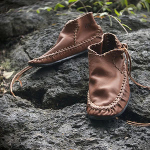 Heather Marie Heaton Mox Boot — size 8